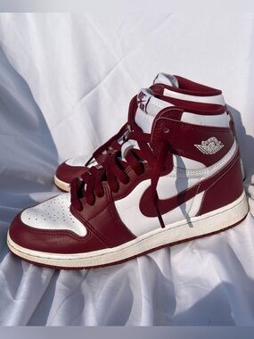 Nike Air Jordan 1 Mid